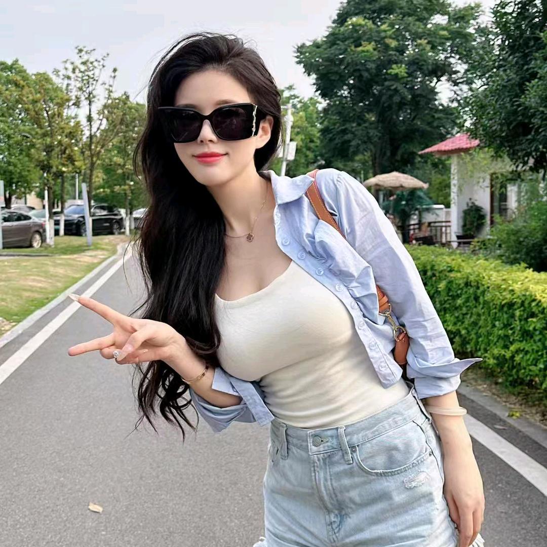 辰辰（看主页进裙）