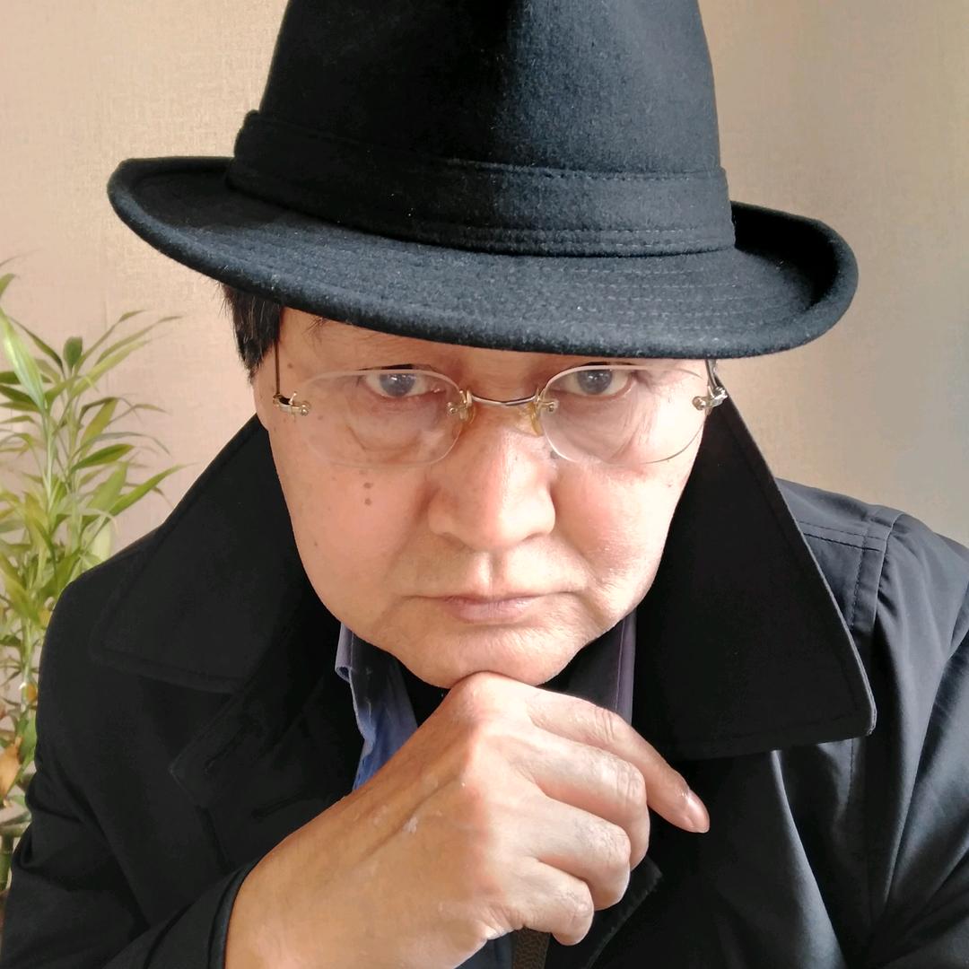 帅气的甜爷爷
