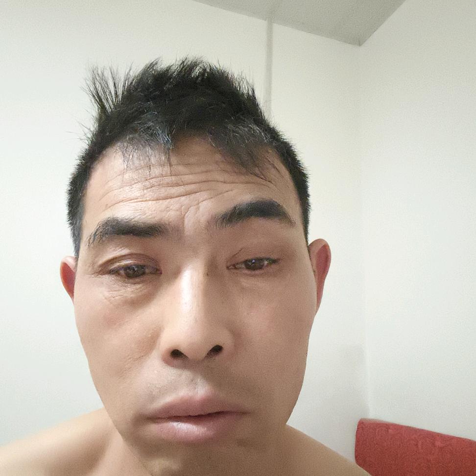孤单的一个人，在陌生的城市