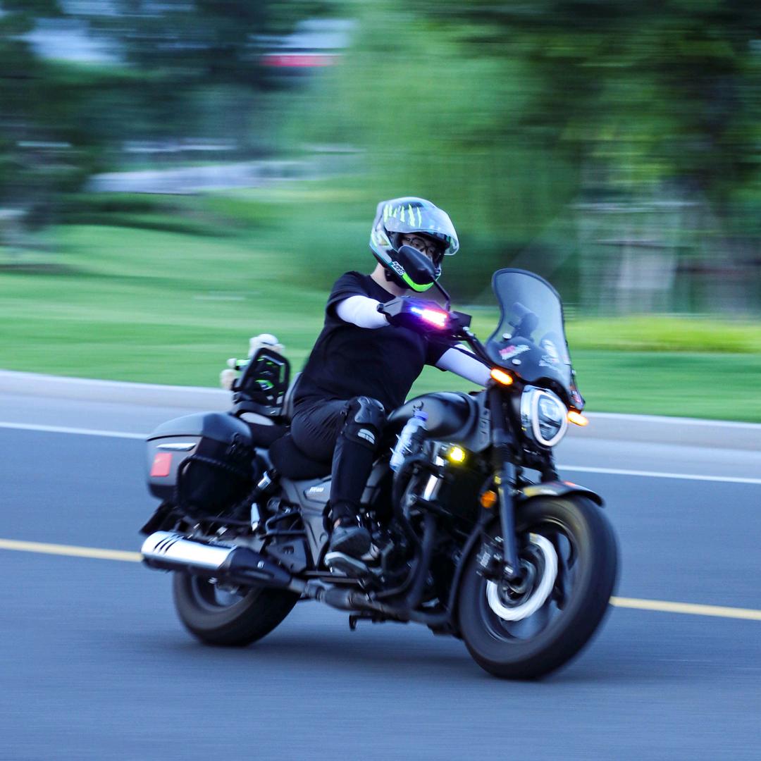 小张小张，吃饭用缸