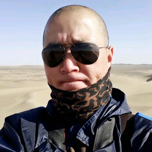 潘哥在摩旅