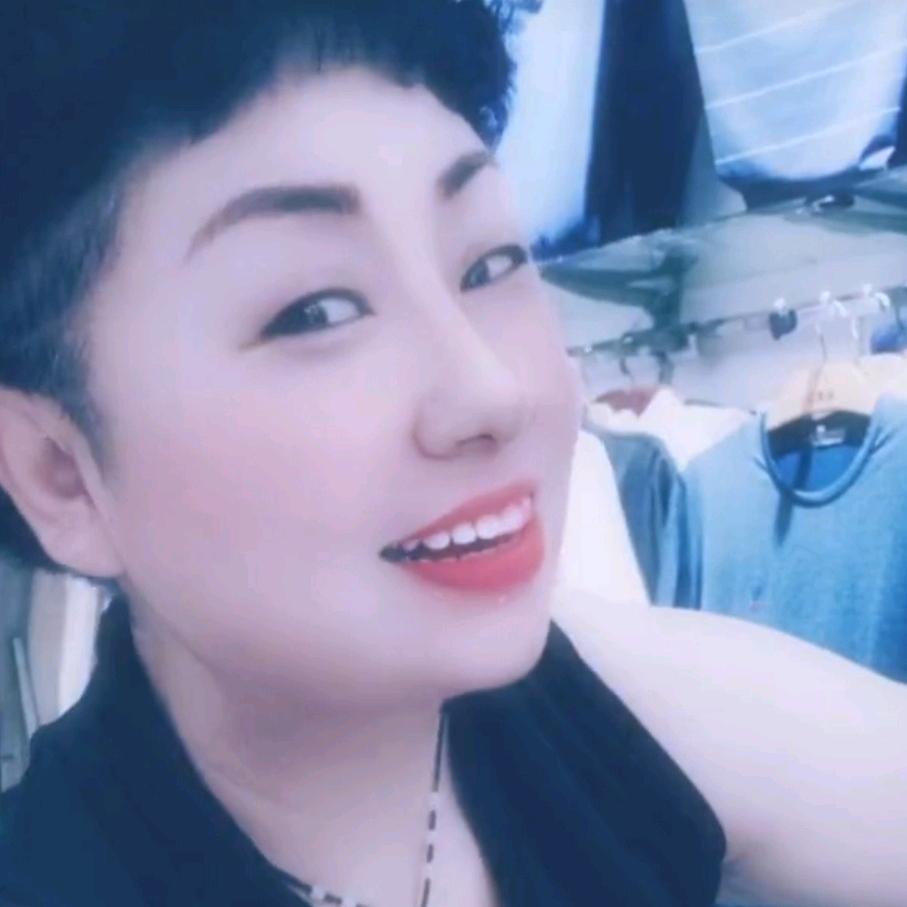 空中的燕子🌹🌹💞