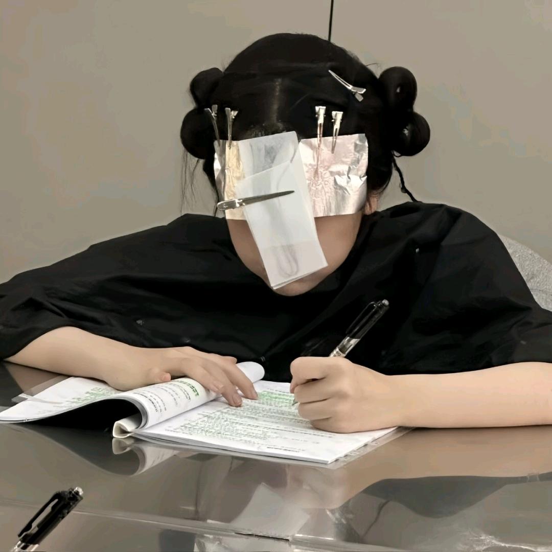 尛尛