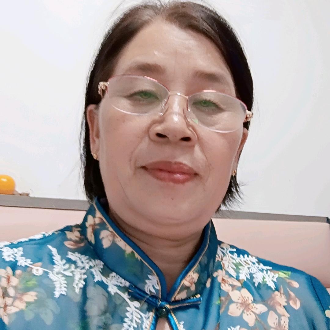 李金凤，早上六点半。