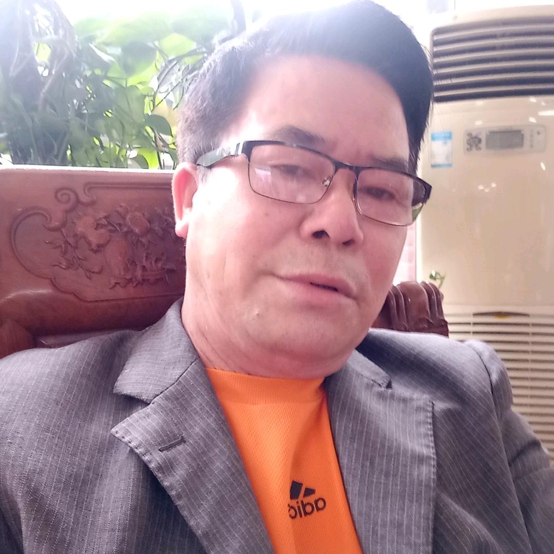 幸福人生永远快乐，人生在世不容易，开心。