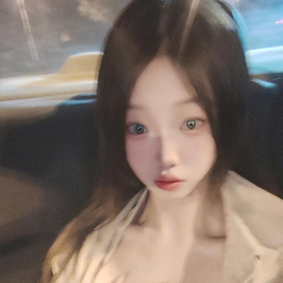 伊伊