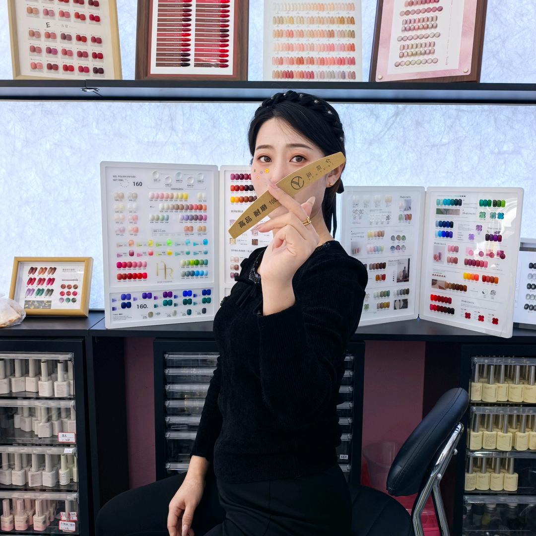 成安芙西里-丽霞（收学员）