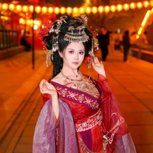 云锦华裳汉服！高端定制妆造！