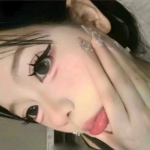 困困魚.