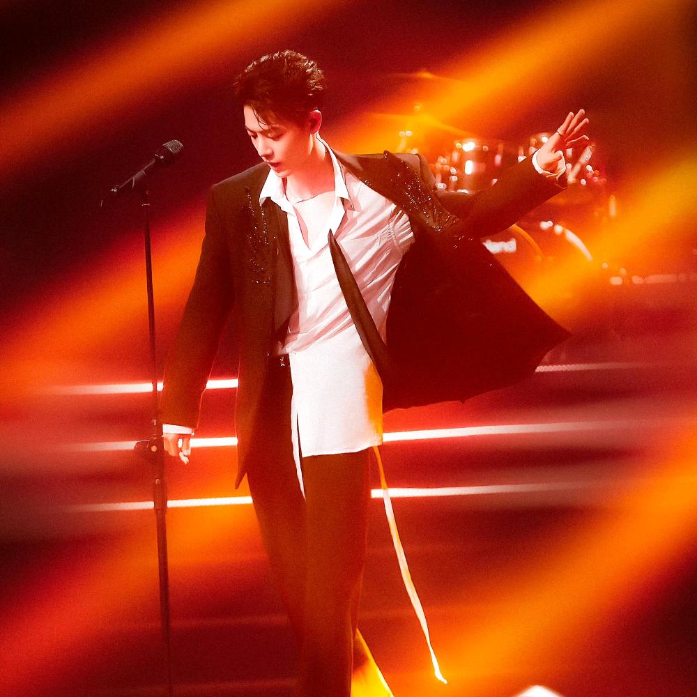 小赞姐姐🦐铁唯（禁王八）