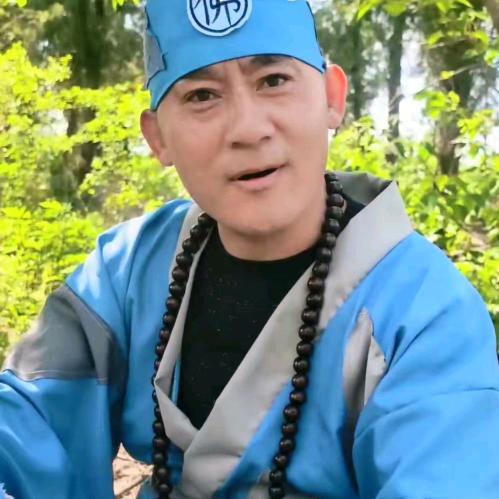 储歌