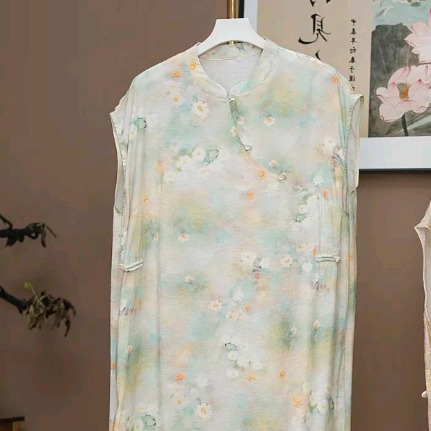 欧泽希服饰工厂店