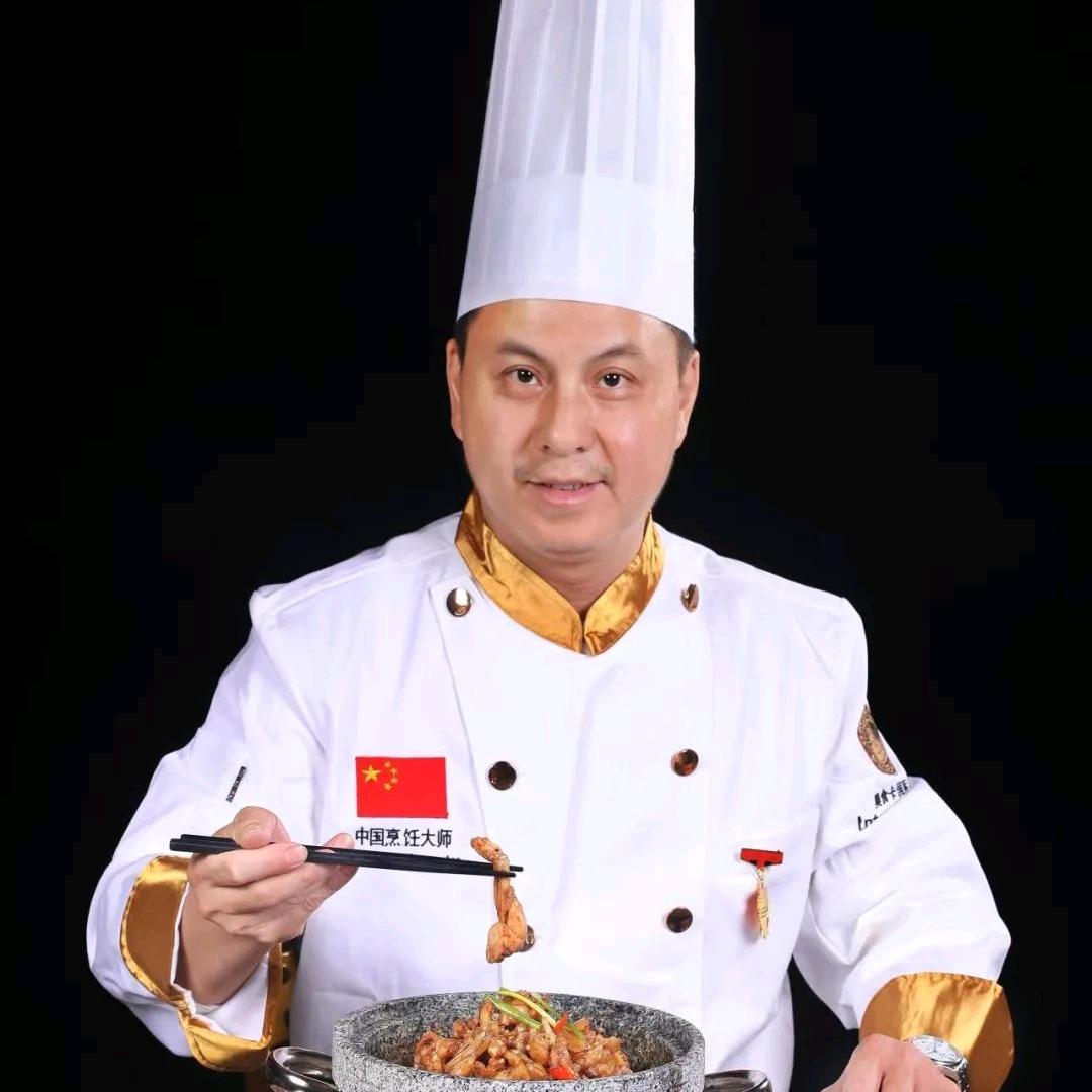 湘菜厨师长。(专业教学浏阳蒸菜控制成本)