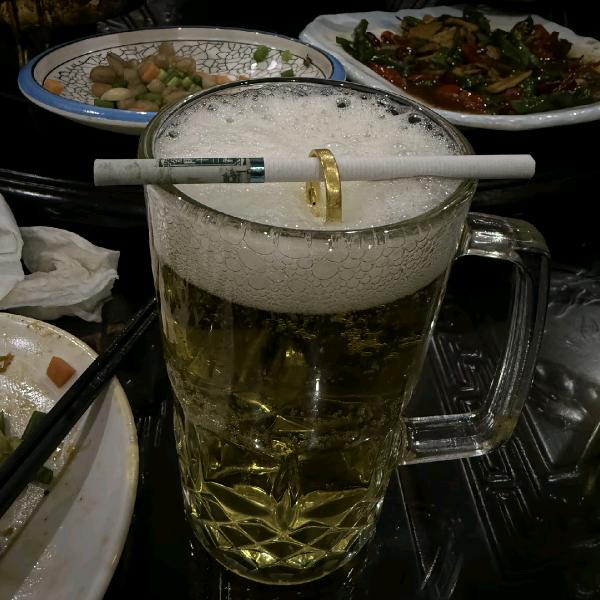 🍀凌晨三点三分💫