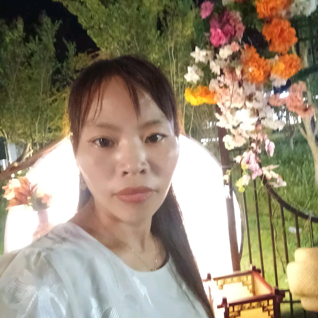 娜娜，