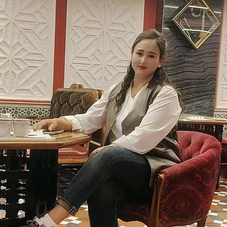 彩钢女王