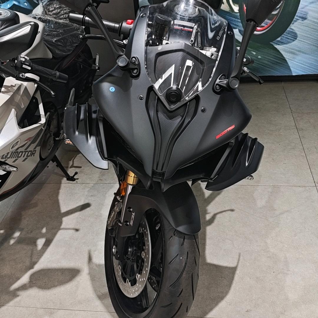 19岁开始骑赛600sr