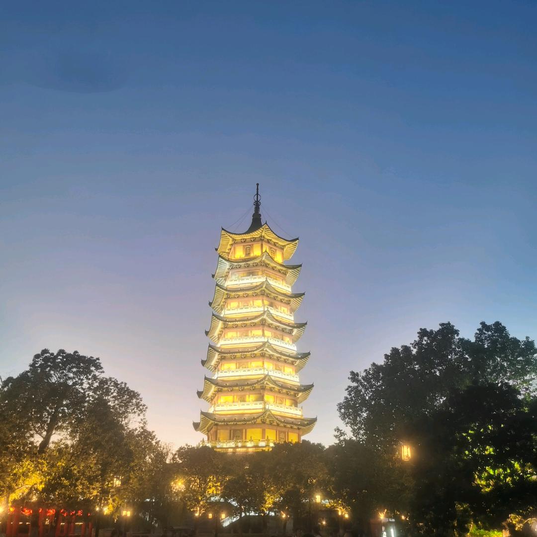 左看看右看看