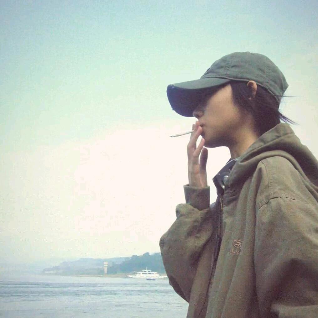 爱哭包
