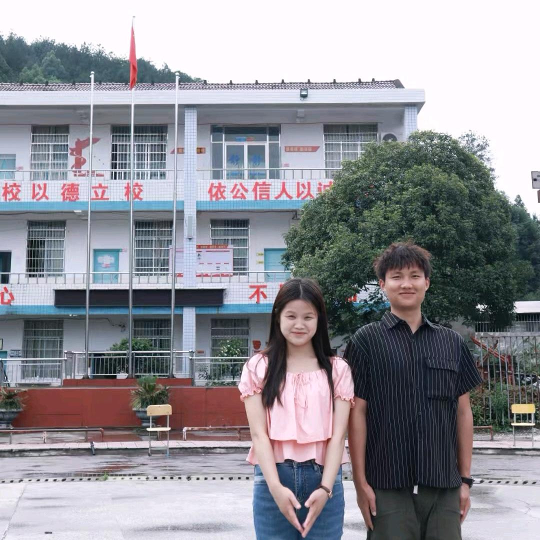 桃李不言，下自成蹊