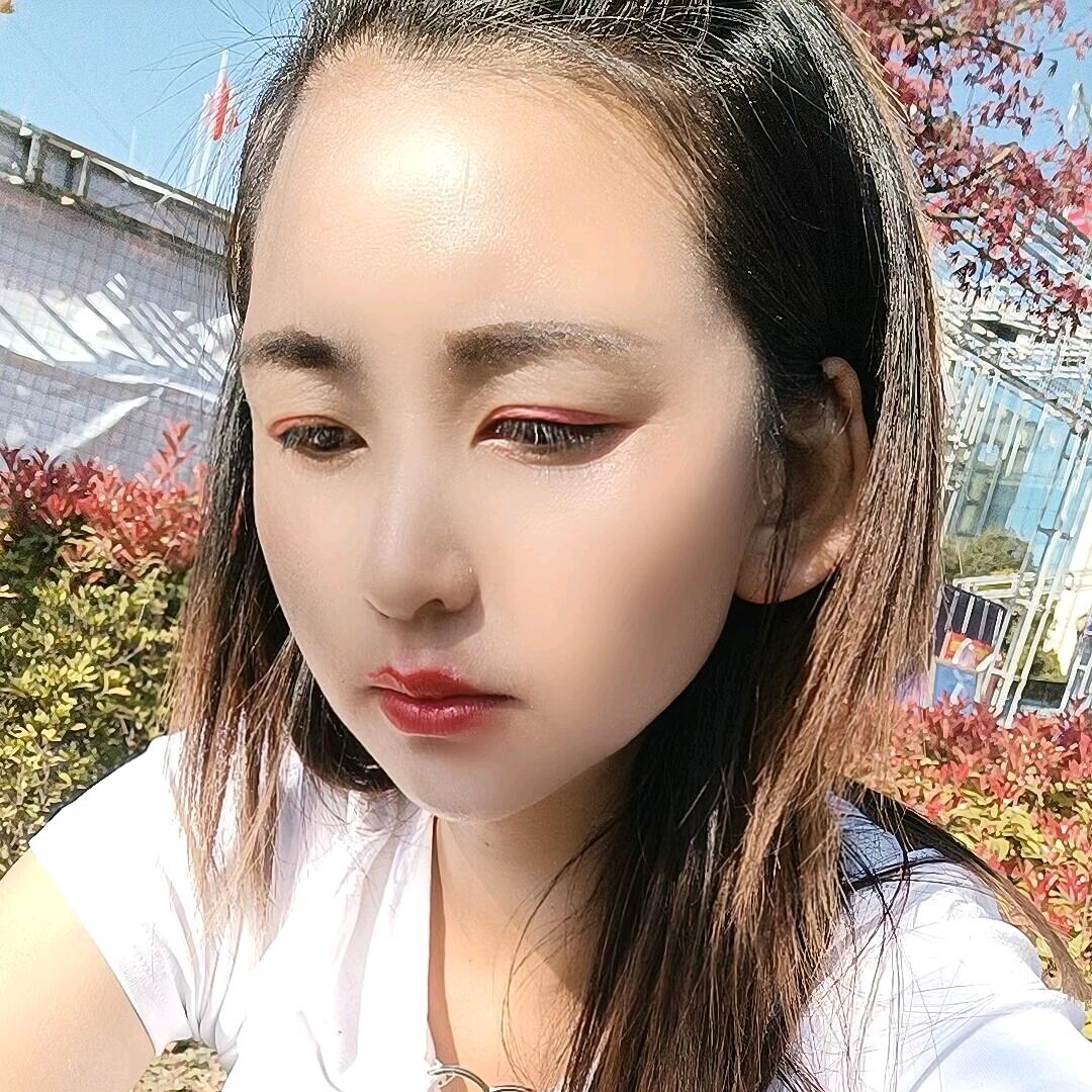 貴州00后小劉妹