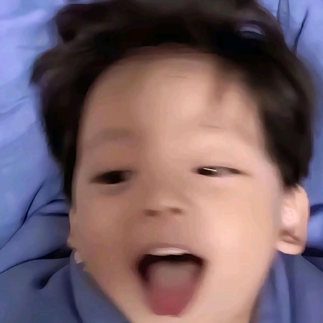 有点乌暗熊
