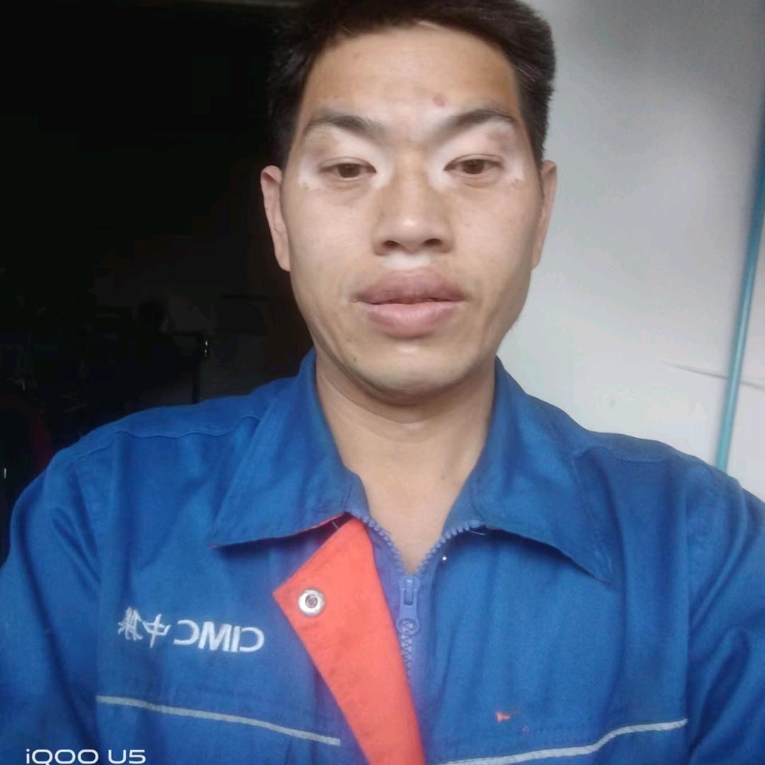 箱厂傻周
