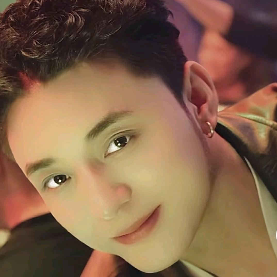 芒康歌手嘎松朗加