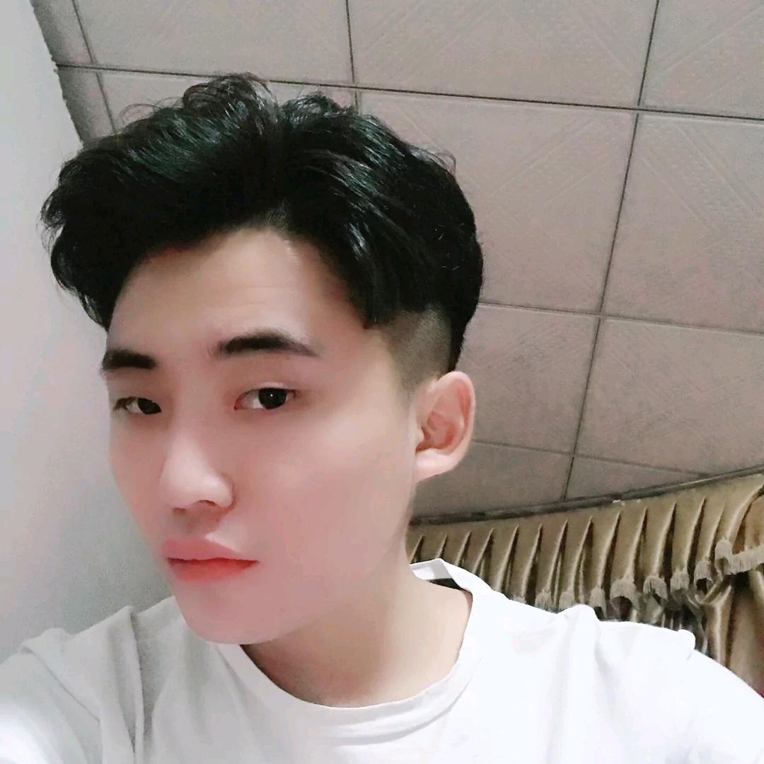 小手冰凉