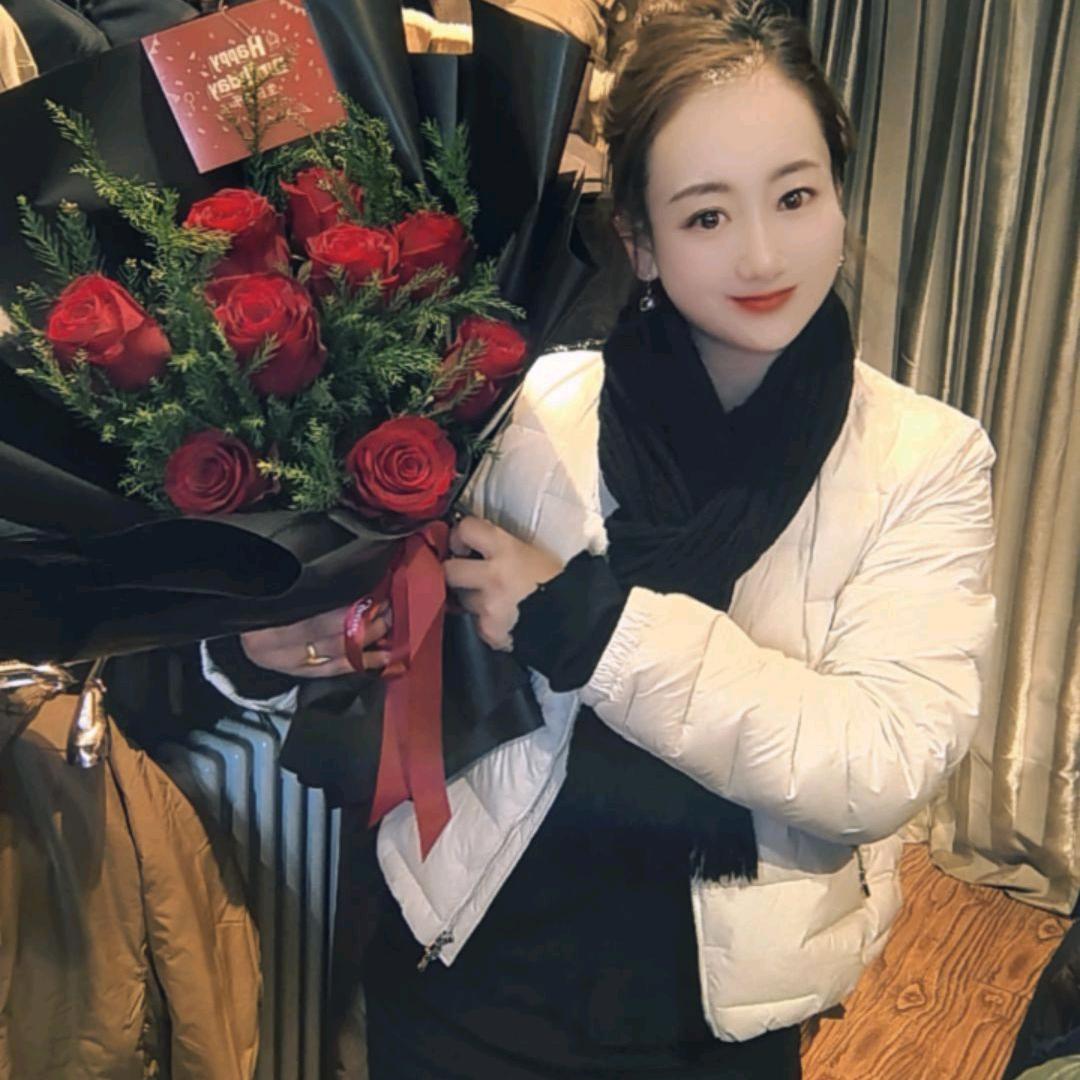 那曲卓卓服装店