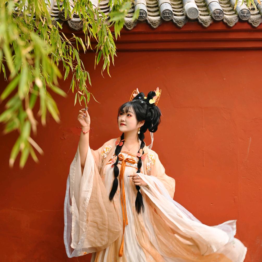 别再惊动小鹿✨