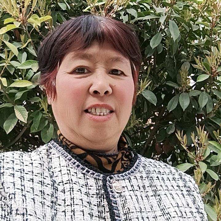 祝福姐(晚9：10直播)