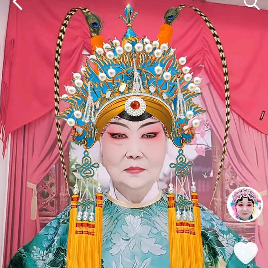 戏曲贾姐，2号，晚七点二十分开播，戏曲频