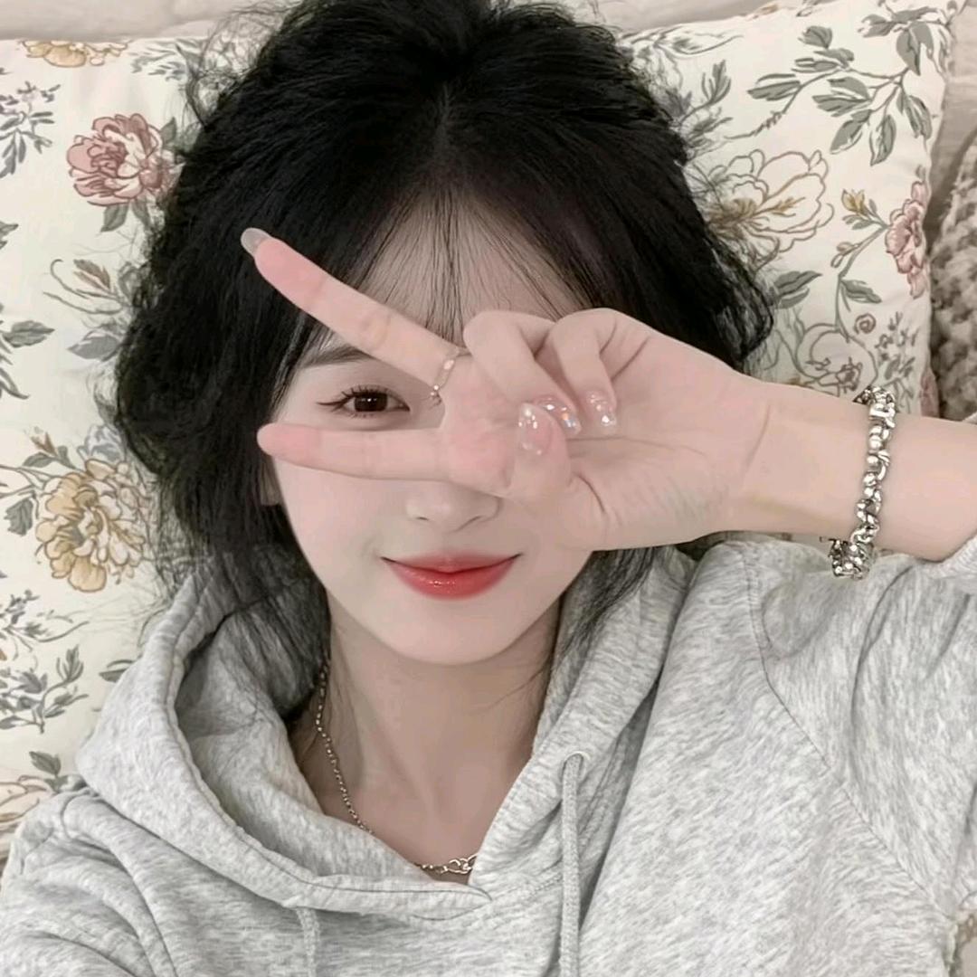 小依依🧚‍♀️💫
