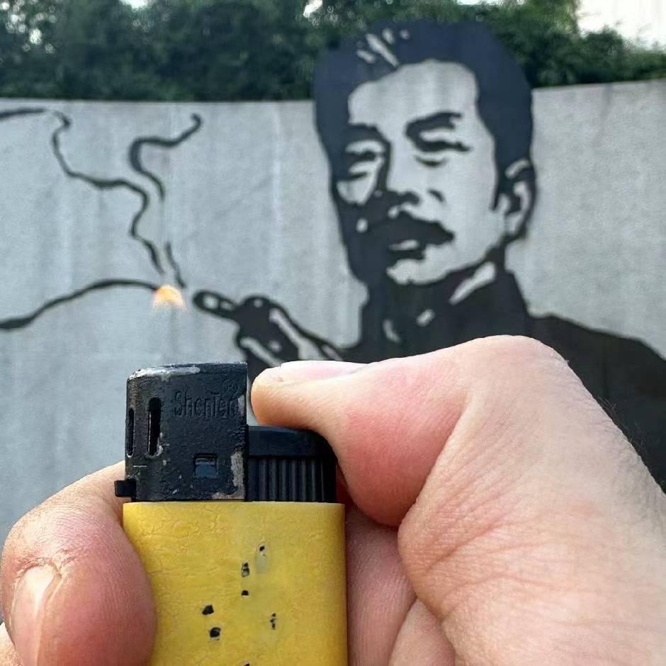 拿了橘子跑