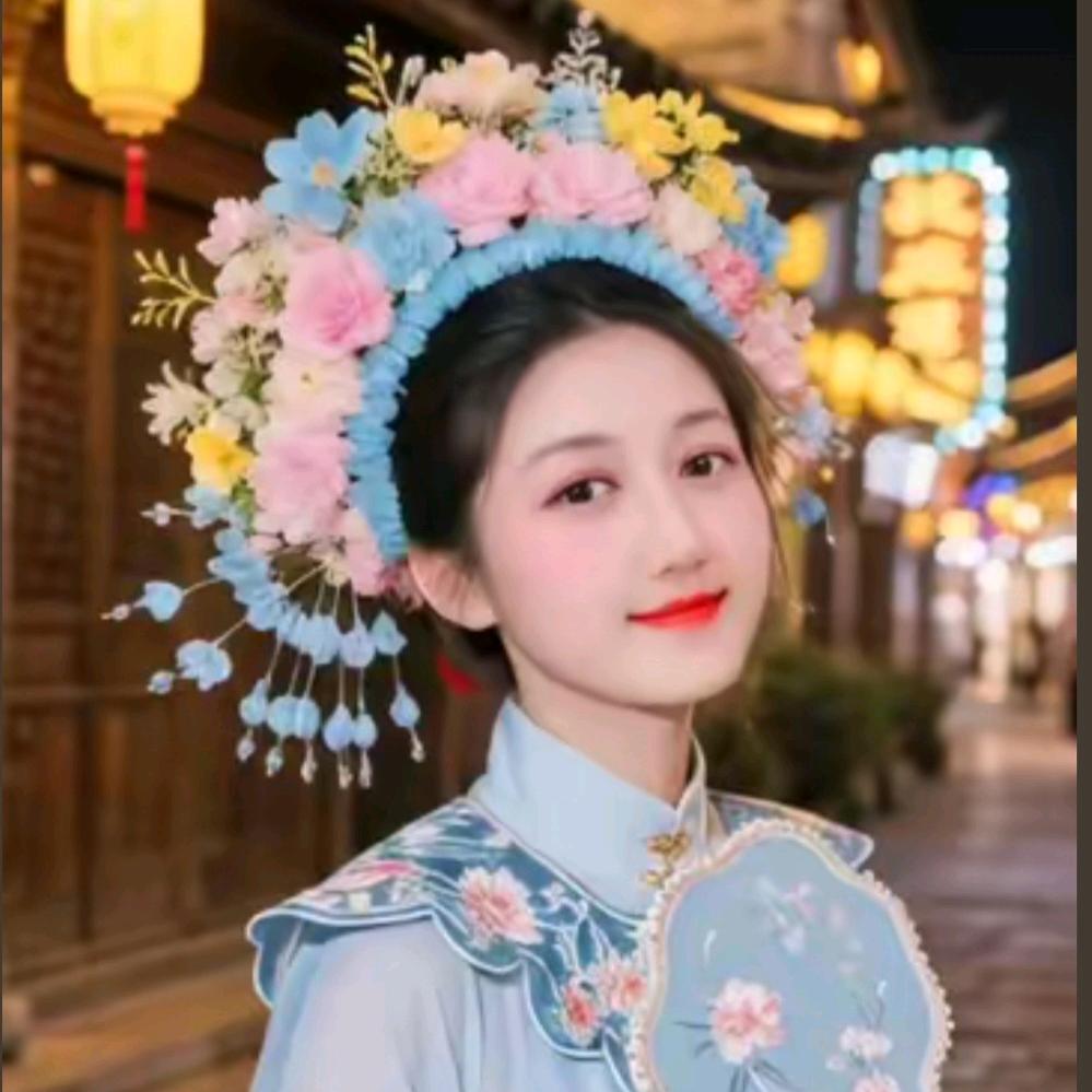 小小何