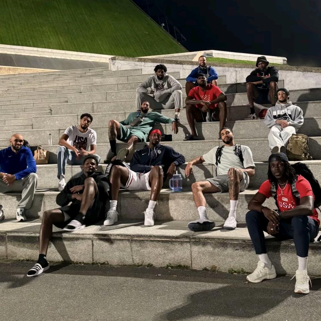 小宇爱玩球星卡