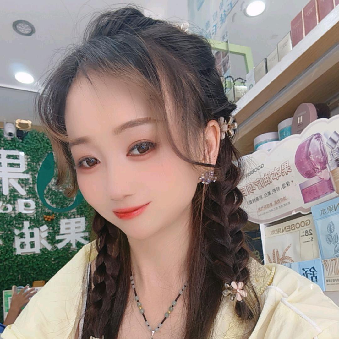 姐不疯，只是够拽