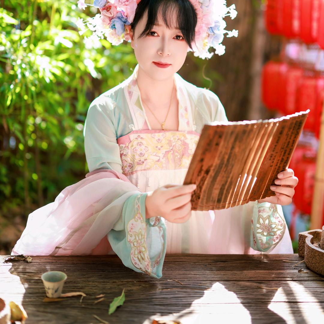 慕然 弘扬国学