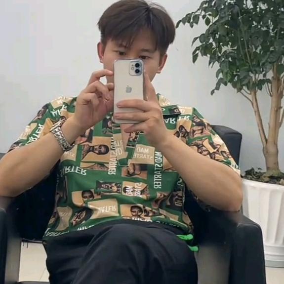 砚山专业男发设计烫染