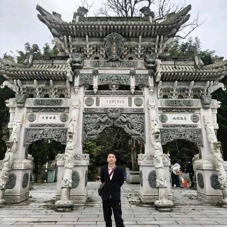 @落单的鸳鸯@