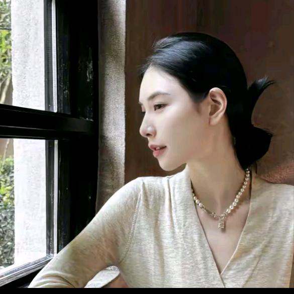 李星儿（穿搭指南）