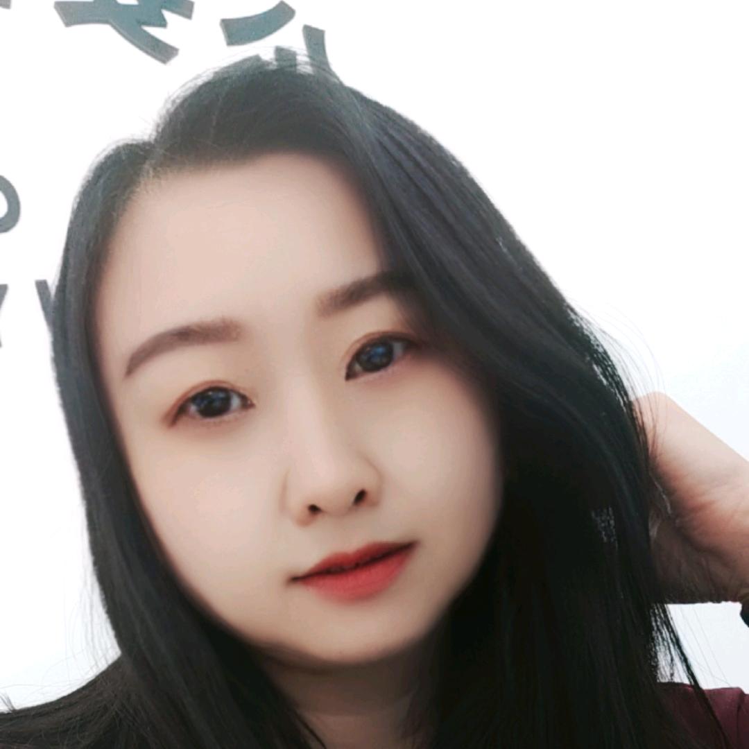 英子