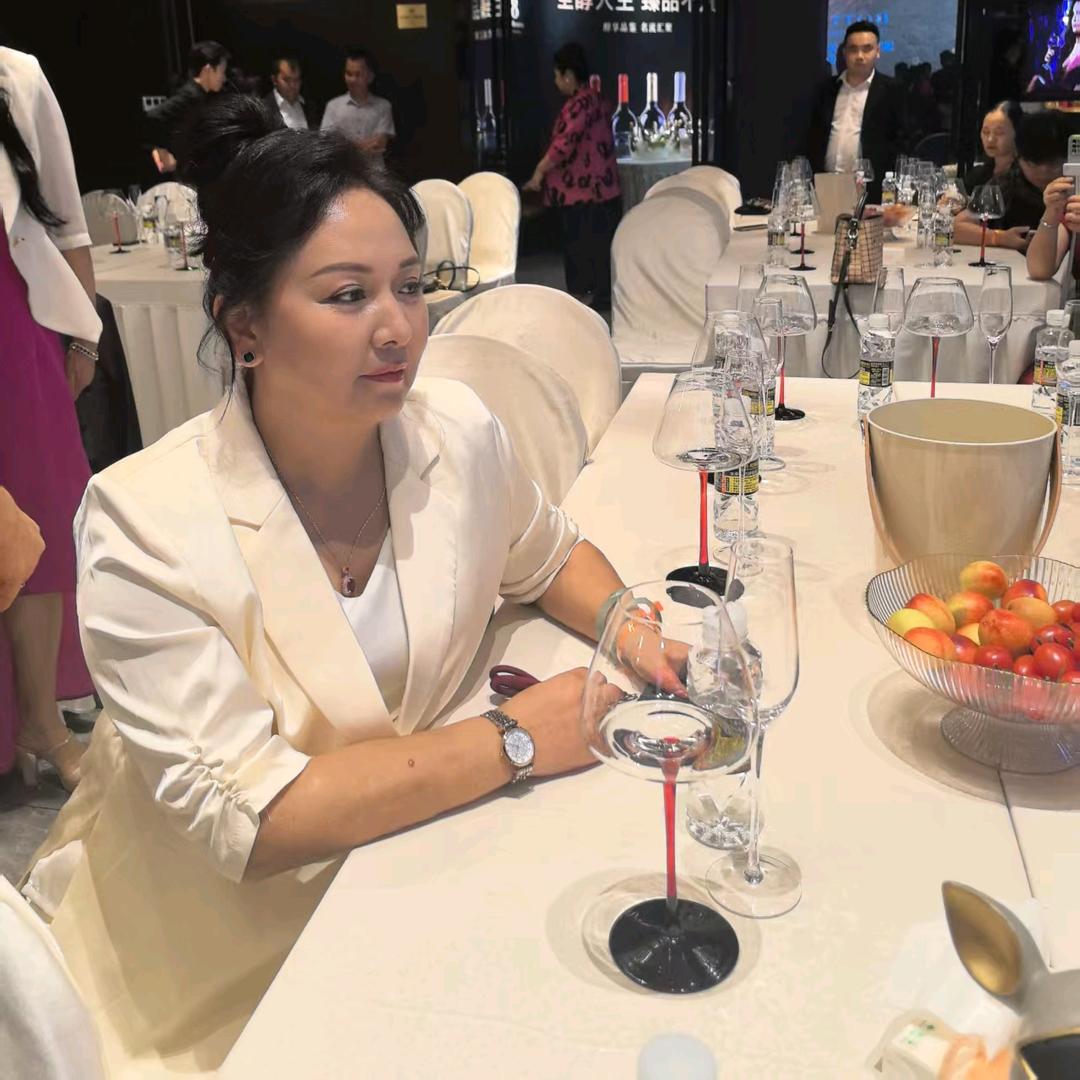 吉优精选