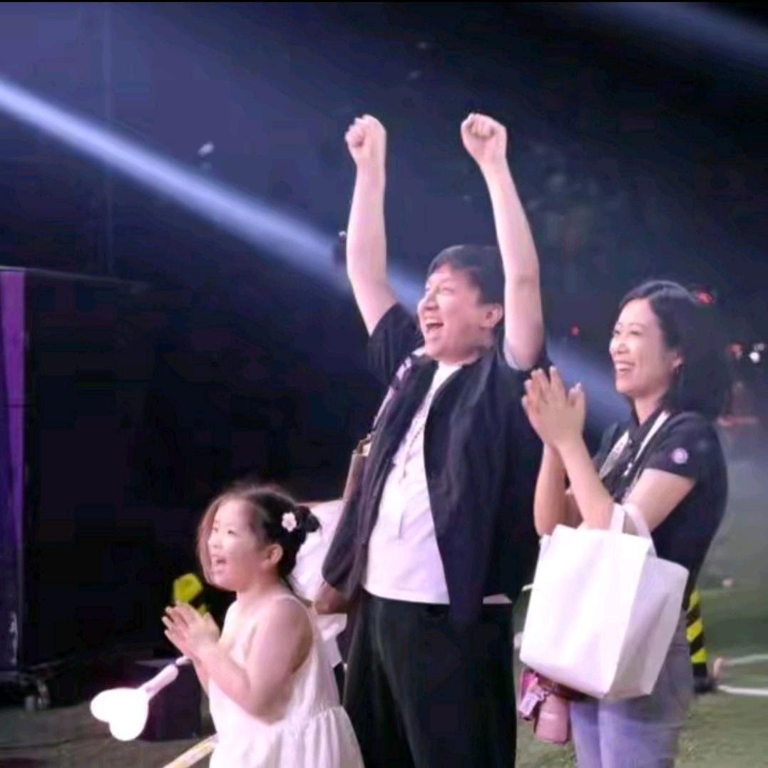 小贺夫妇科学育儿