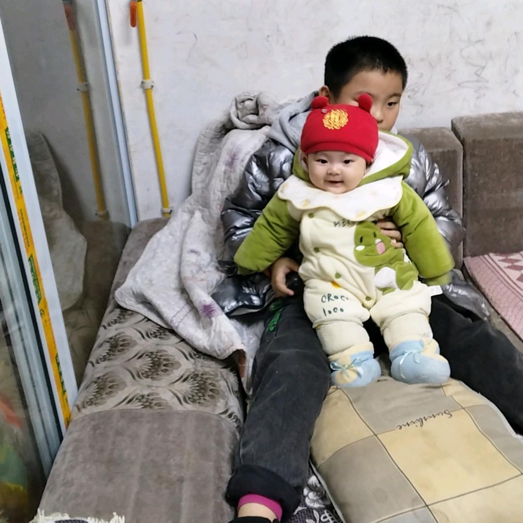 罗宇帅罗梓妍妈妈