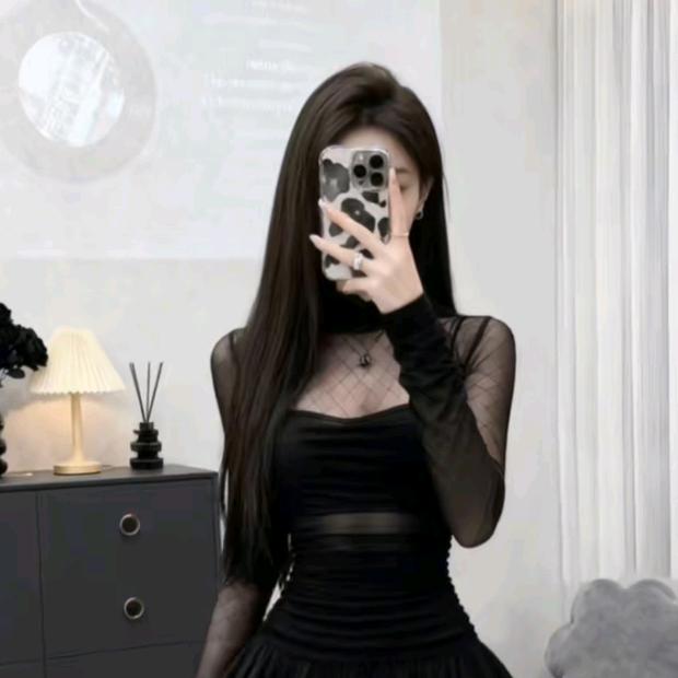 @এº༊ ，，，ړ࿐: 乆㚘