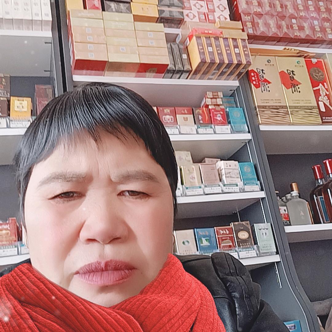 燕子爱听山歌。