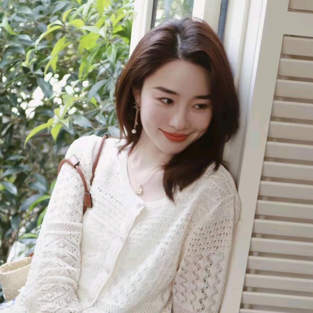 邱莹莹（精选穿搭）