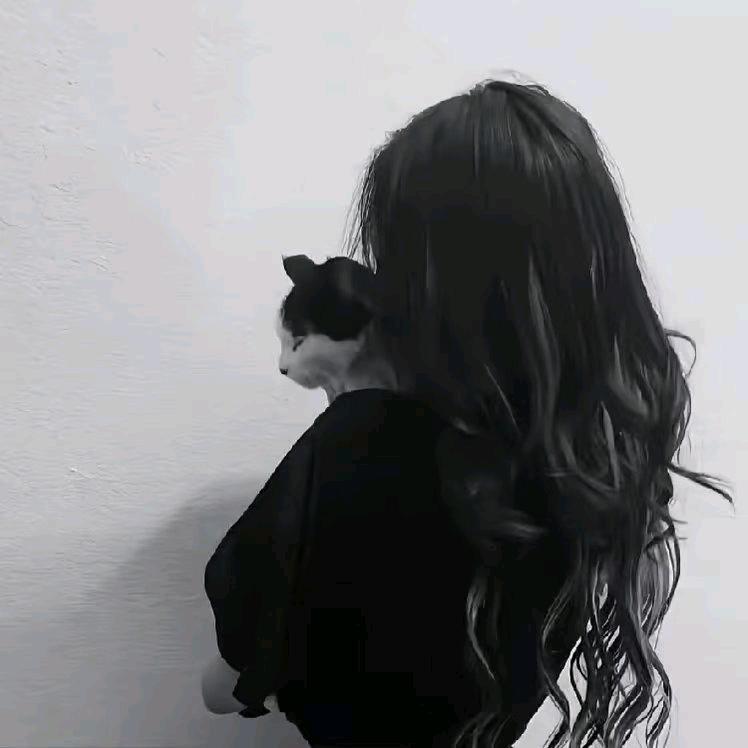 李欣